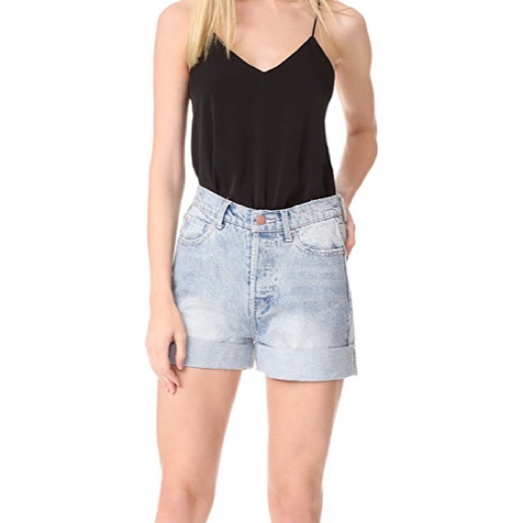 AYR The Always Short in Quartz - Picture 5 of 8